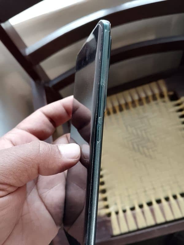 VIVO V30 FOR SALE 1