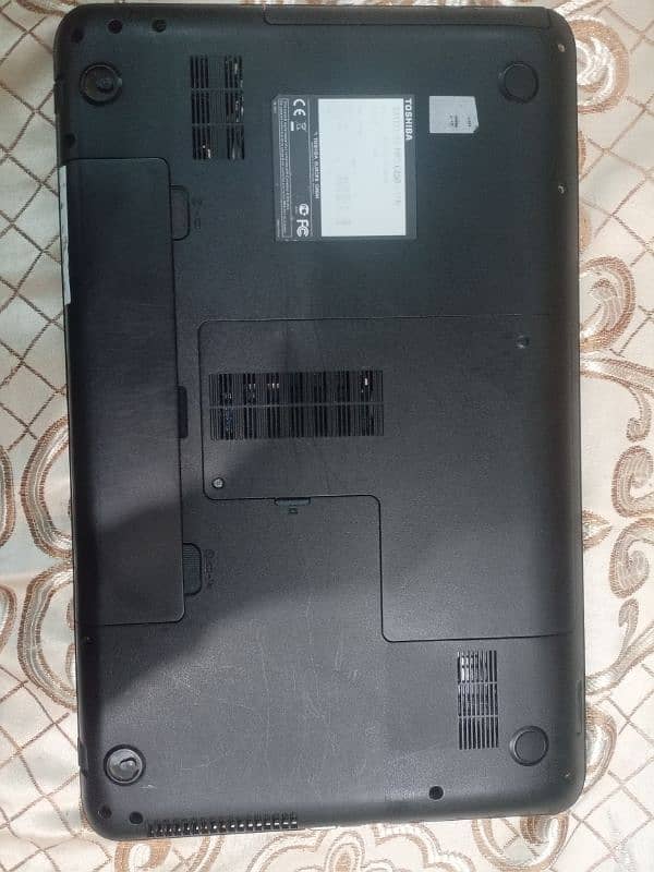 Toshiba laptop for sale 4