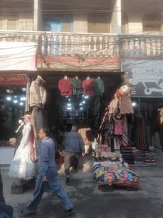 shop for sale center tench bhaata road