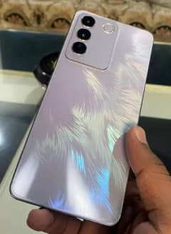 Vivo v27e 8+8gb ram 256gb room