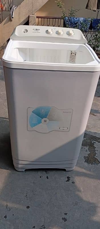 almost new washing machine dryer 2