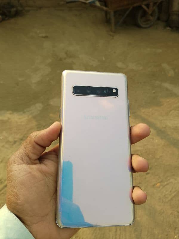 Galaxy S10 5G waterpack exchange With Good Phone 4