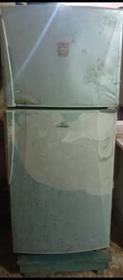 Dawlance  fridge for sale.