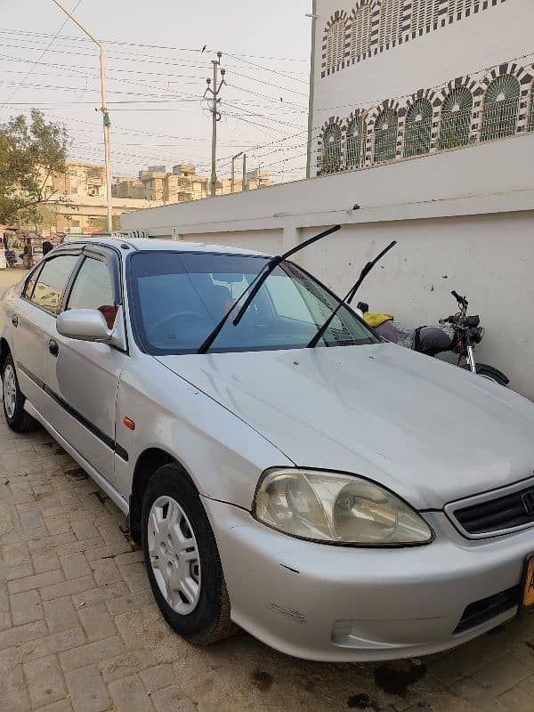 Honda Civic EXi 2001 3