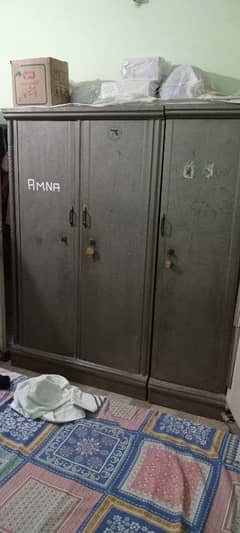 3 door iron Almari 24 gage pr bni hui