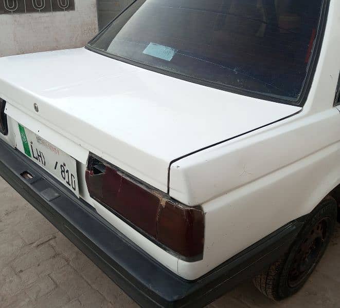 Nissan Sunny 1988 1