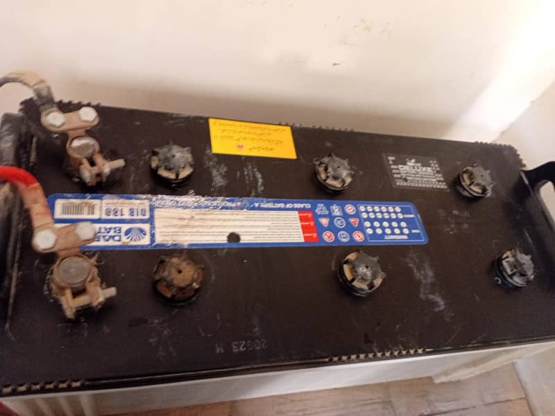 Daewoo deep cycle battery in running condition 0