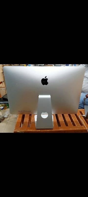 Apple iMac 2020 Core i9 64GB Ram 1TB Storage 16GB Graphics Card 27" 5K 15