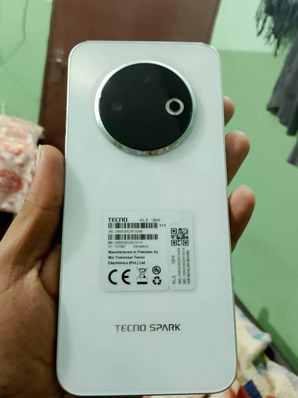 tecno spark 30C 6/128gb 0