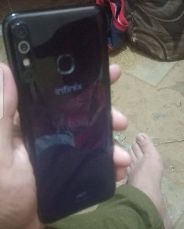 INFINIX HOT 8 4/64. . 1