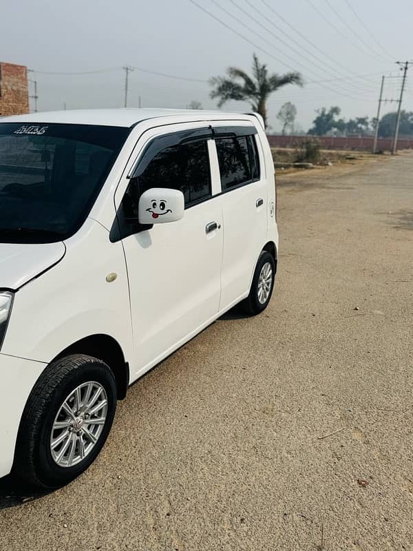 Suzuki Wagon R 2017-number 2018 5