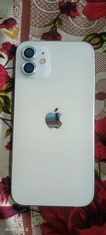 i phone12 non pta factory unlock condition 10/10 one hand use 4