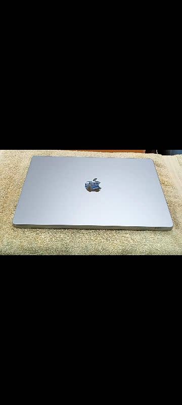 MacBook M2 Pro 2023 16GB 512GB 14" MPHE3 13