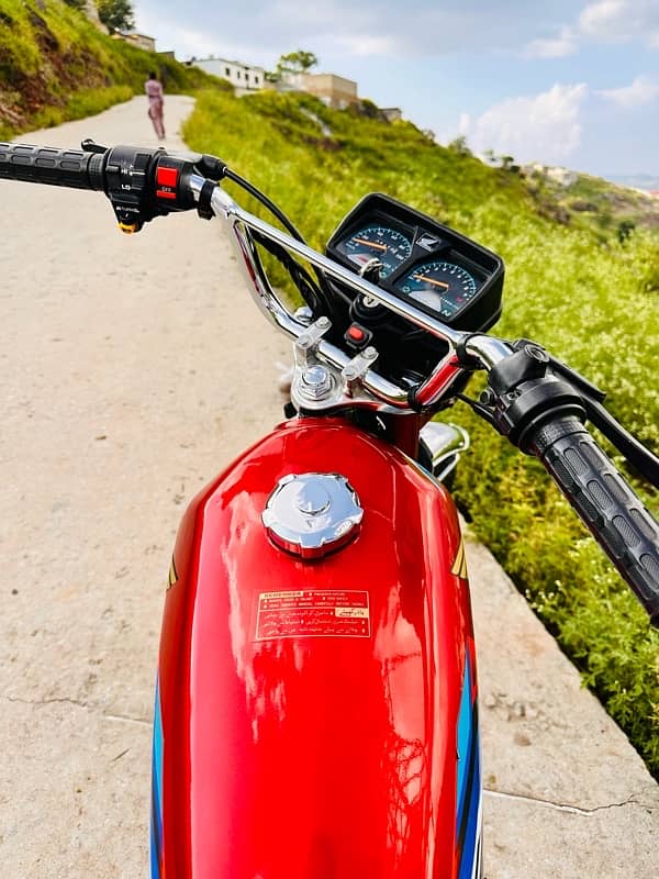 Honda 125 2023 9