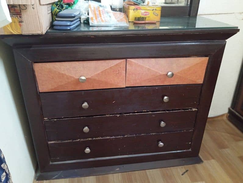 Bedroom set with cupboard 3