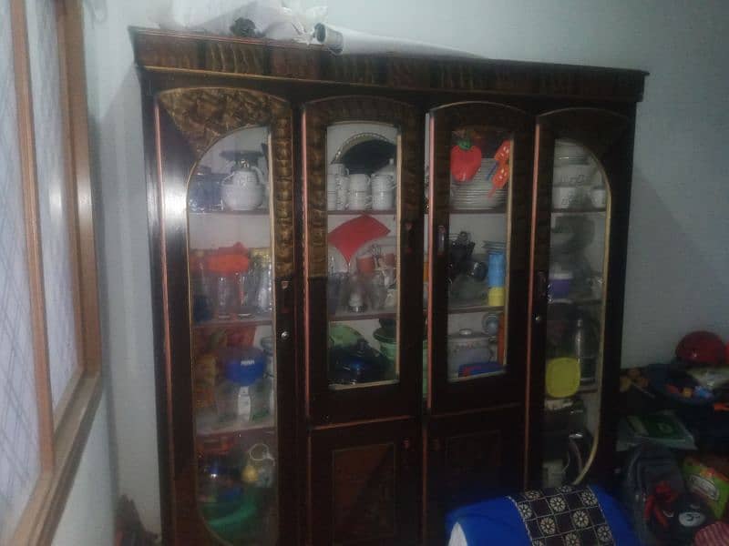 chiniot Furniture complete set in very good condition for sale. 0