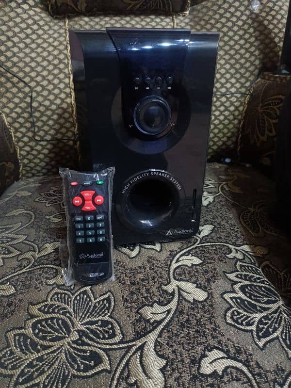 audionic original brand woofer and speaker. 15