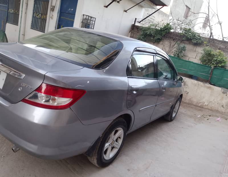 Honda City IDSI 2004, non accidental, beautiful and genuine 0