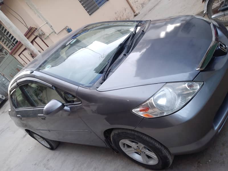 Honda City IDSI 2004, non accidental, beautiful and genuine 3