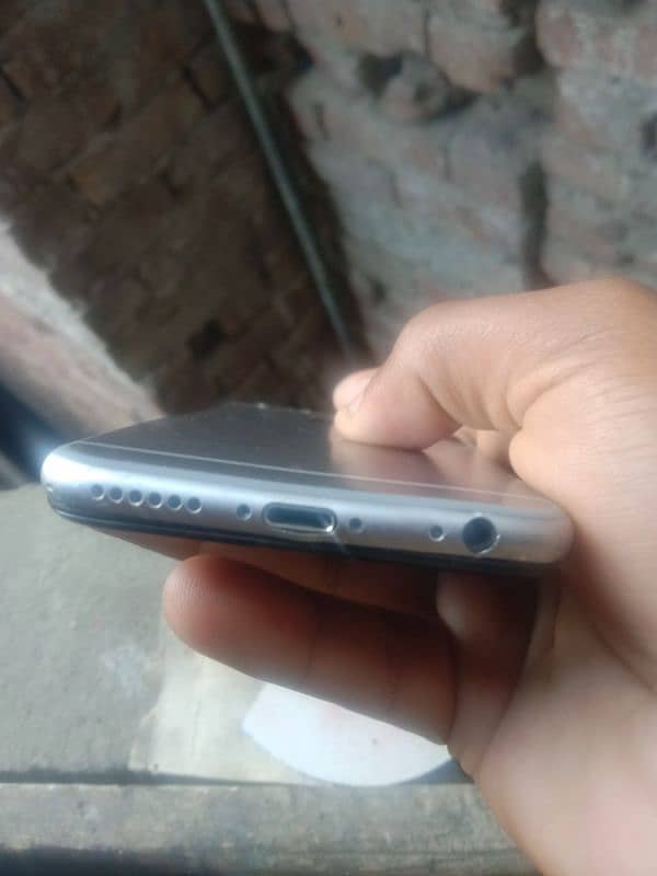 IPhone 6 for sale pta approved and exchange possible 2