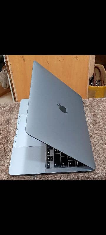 MacBook Pro M2 2022 8GB 512GB 13" MNEJ3 With Box 14