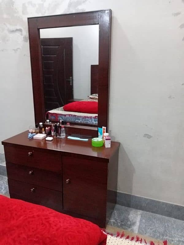 king size wooden Bed for Sale 2