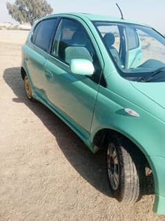 Toyota Vitz 1999