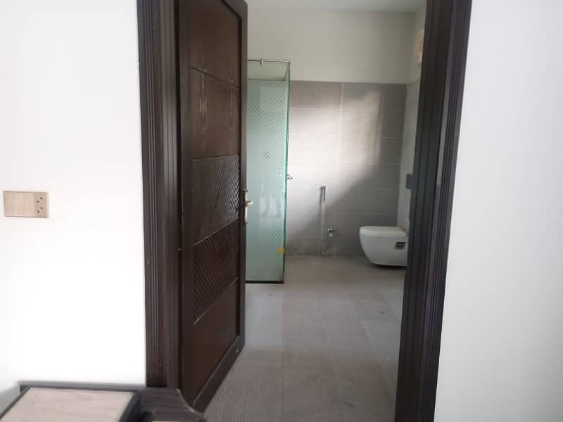 12 Marla House For Sale In Johar Town Prime Location, High Demand PKR 52,500,000 23