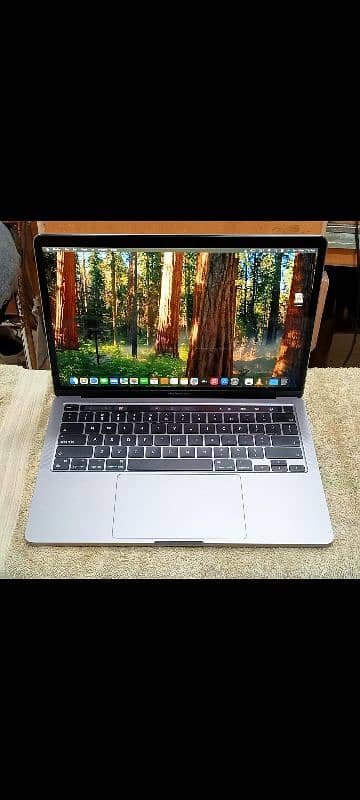 MacBook Pro M2 2022 16GB 512GB 13" Display 10