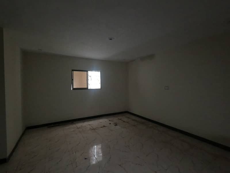 2 Bed DD Third Floor In Nazimabad 6