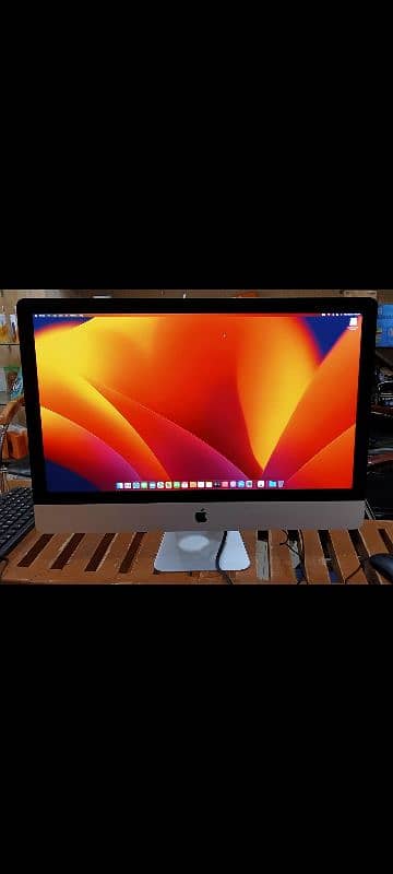 Apple iMac 2019 Core i9 16GB 1TB 8GB Graphic Card 27" 5K Display 8