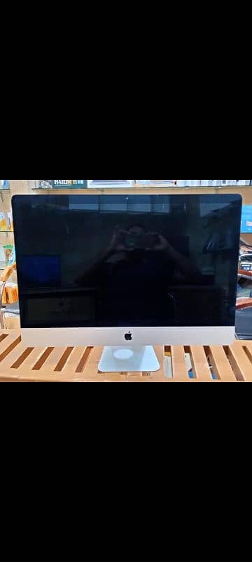 Apple iMac 2019 Core i9 16GB 1TB 8GB Graphic Card 27" 5K Display 11