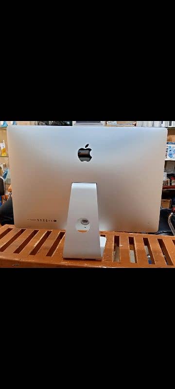 Apple iMac 2019 Core i9 16GB 1TB 8GB Graphic Card 27" 5K Display 13