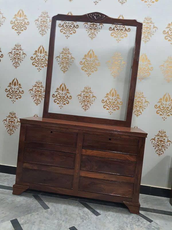 Seesham Solid wood Bed set King size (jis mrzi ko check krwain) call m 6