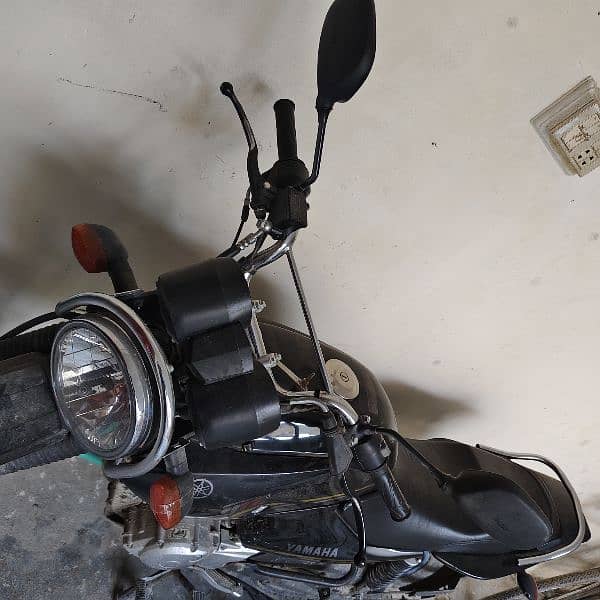 bike bilkul new ha koi 1 rypy ka Kam nhi ha 2