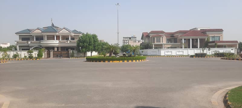 10 Marla Plot#260 In B Block Phase 1 Sargodha Road Faisalabad 7