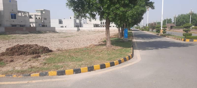 10 Marla Plot#260 In B Block Phase 1 Sargodha Road Faisalabad 9