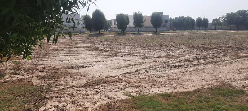 10 Marla Plot#260 In B Block Phase 1 Sargodha Road Faisalabad 15