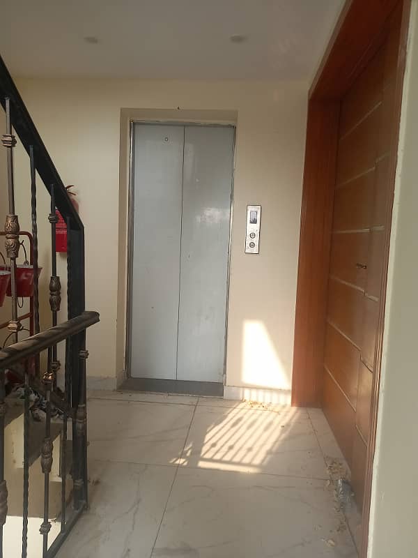 Buy Prime Location 6 Marla Building At Highly Affordable Price 0