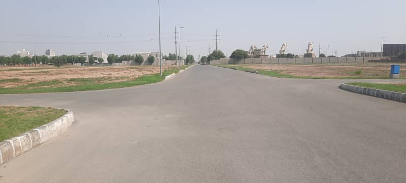 10 Marla Plot In A Executive Citi Housing Phase 1 Sargodha Road 0