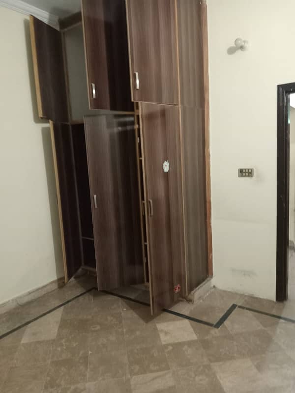 Buy A Lower Portion Of 7 Marla In Allama Iqbal Town - Nizam Block Marble Floors 2