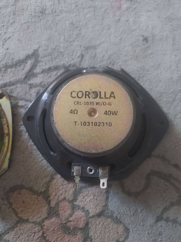 Toyota Corolla dashboard speakers pair 1