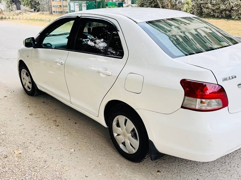 Toyota Belta 2009 6