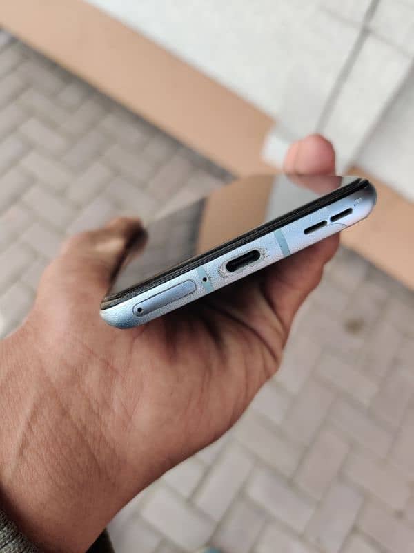 OnePlus 9R 3