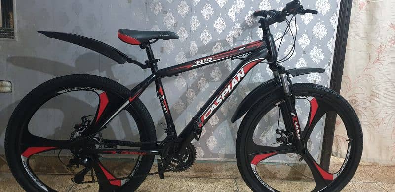 CASPIAN. Gare Alloyrim Cycle. New Condition. 26 Size. . Pho. . 03009409752 7