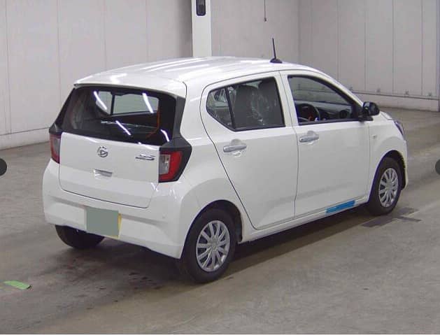 Daihatsu Mira 2022 17