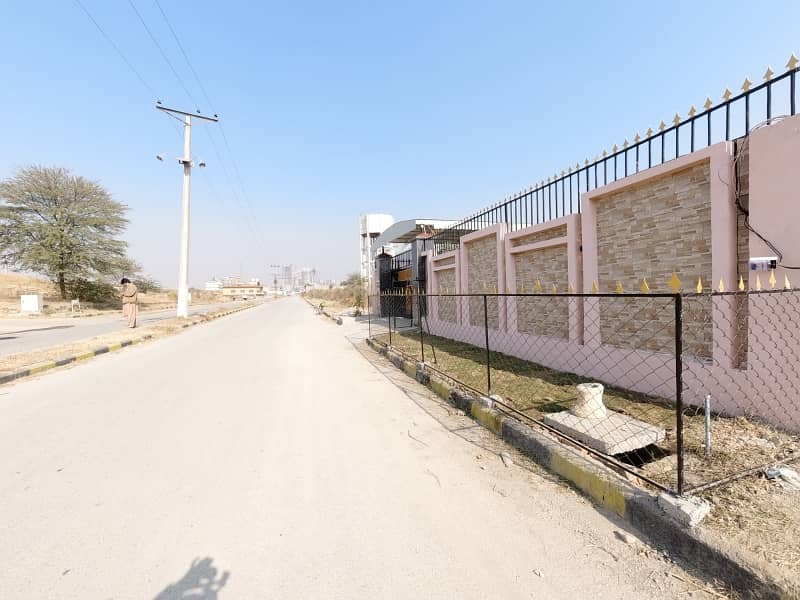 C18 Rawalpindi Housing Society Kanal House For Sale 3