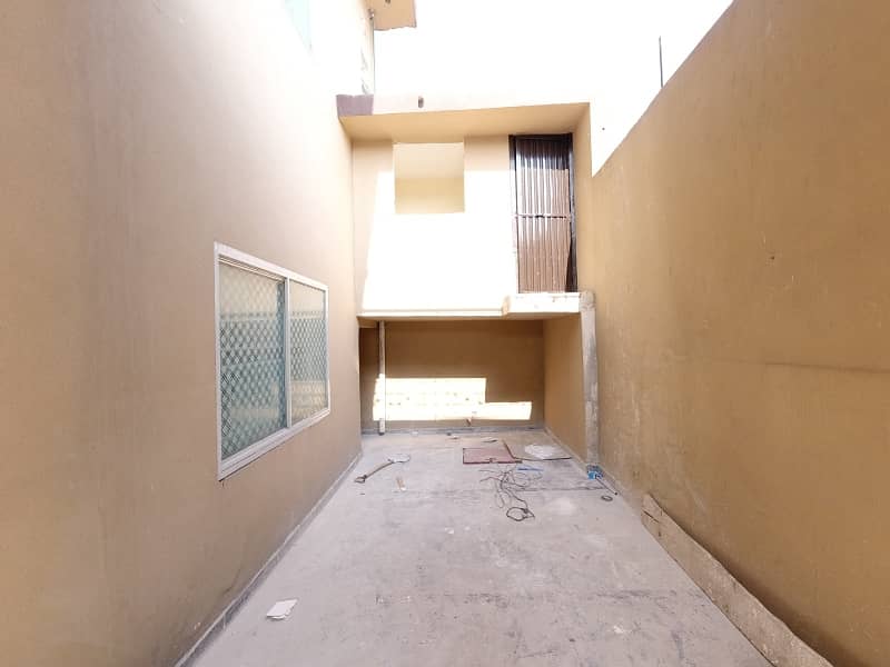 C18 Rawalpindi Housing Society Kanal House For Sale 40