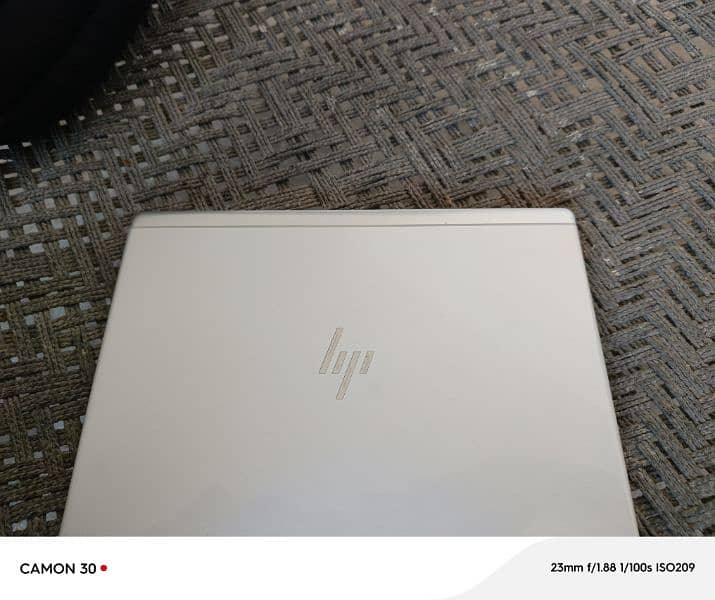 HP 830 G6 i7 8th 16 256 SSD NVME 2