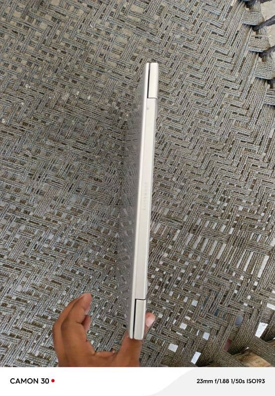 HP 830 G6 i7 8th 16 256 SSD NVME 7